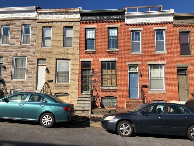 Building Photo - Charming 2 Bedroom/2 Bath Townhome - Histo...