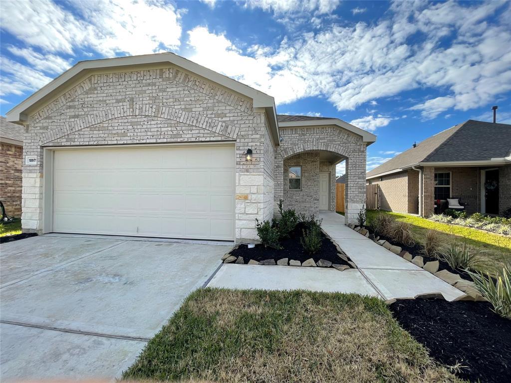 Foto principal - 18975 Buckley Oak Dr