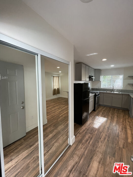 Foto del edificio - 2250 1/2 Cove Ave