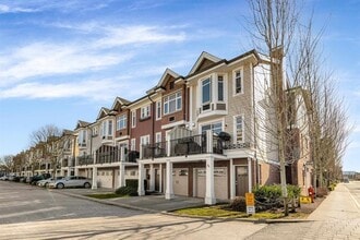 Building Photo - 20738-20784 84 Ave