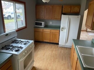 Building Photo - 1705 Babcock Dr