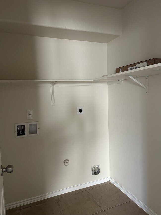 Foto del edificio - 5304 Willamette Ln