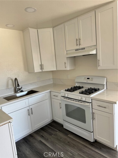Foto principal - 1837 W Hays St