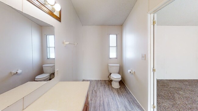 Building Photo - All Electric 3 bedroom, 2 bathroom