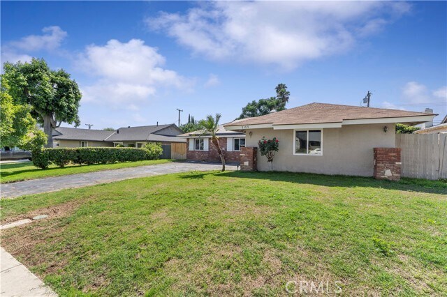 Primary Photo - 3153 Falcon St