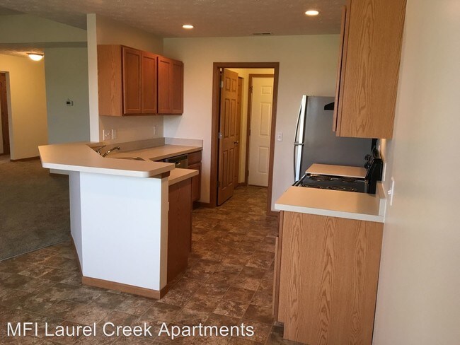 Foto del edificio - 2200 Shamrock Ln