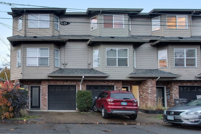 Building Photo - 3417SW