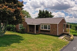 Building Photo - 516 Thomas Richard Ln