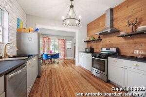 Building Photo - 1621 W French Pl