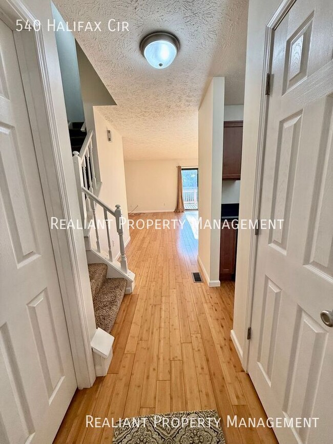 Building Photo - 540 Halifax Cir