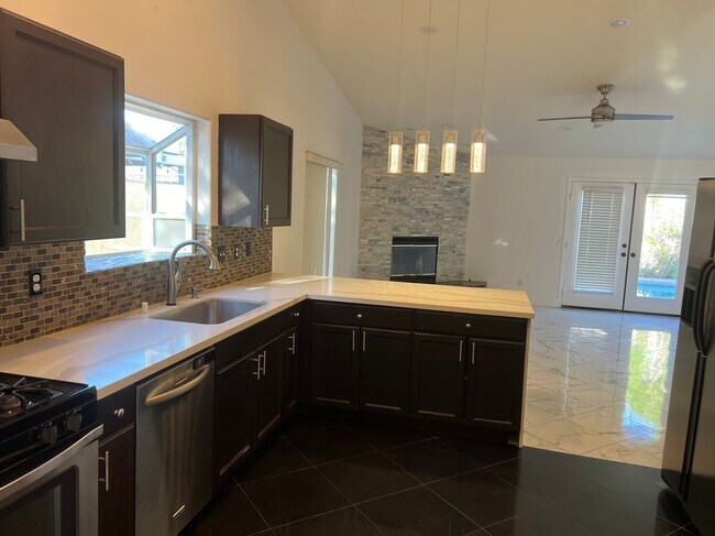 Building Photo - 68210 Empalmo