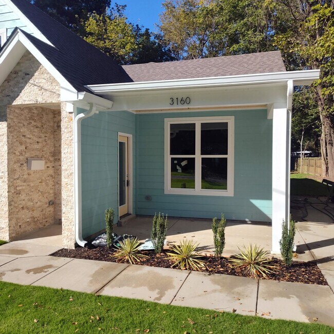 Foto del edificio - 3160 Wilcox Ave