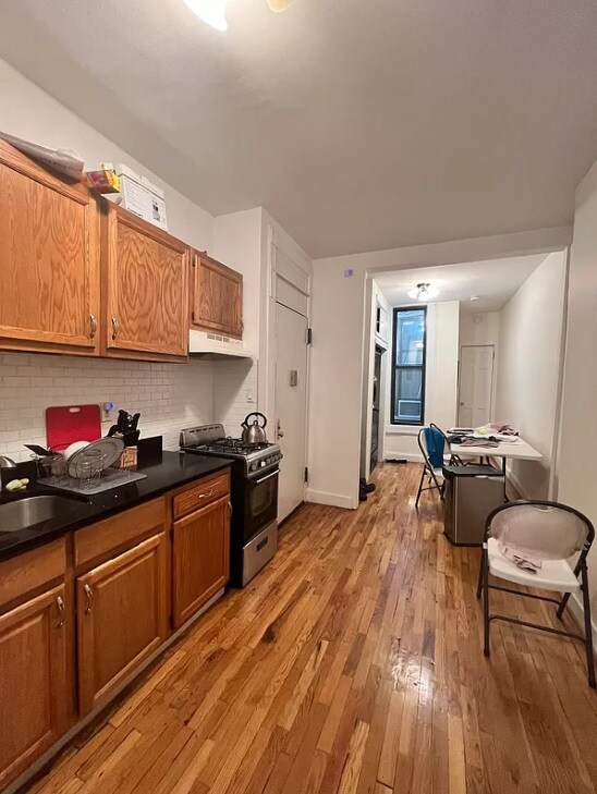 Foto del edificio - 315 10th Ave