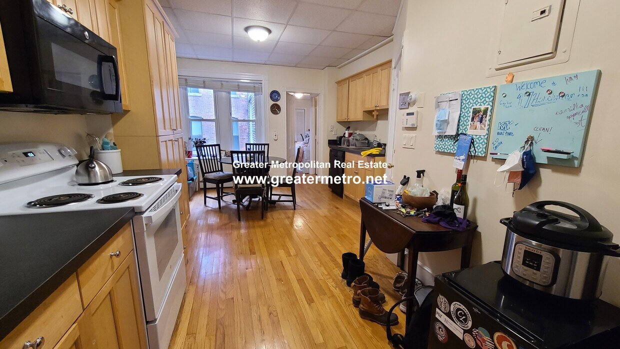 17 Henchman St Unit 2, Boston, MA 02113 Apartments in Boston, MA