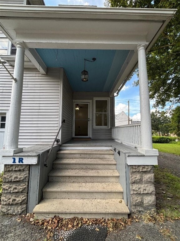 Building Photo - 40 E Main St