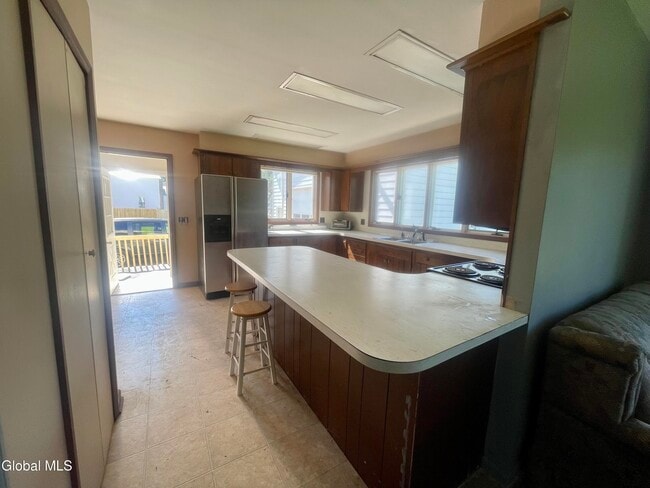 Building Photo - 738 NY-29