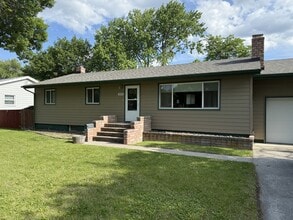 Building Photo - 1436 Avenue D