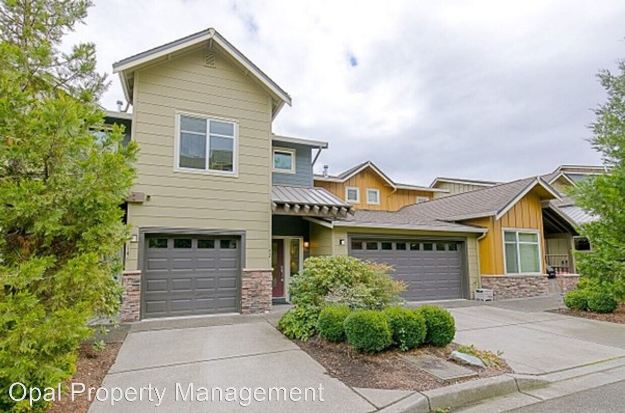 Primary Photo - 3 br, 3 bath House - 142 Cougar Ridge Road...