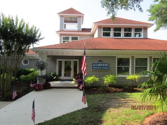 Foto del edificio - 4396 Baldwin Ave