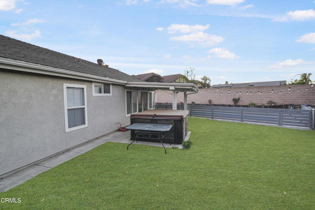 Foto del edificio - 1047 Village Square