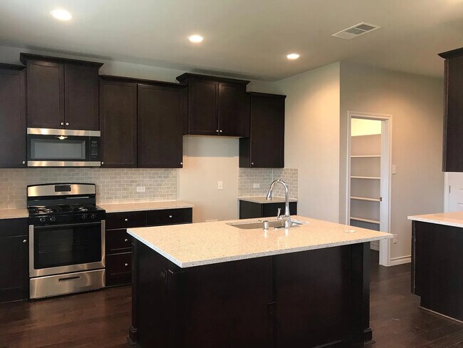 Building Photo - 6792 Catania Loop