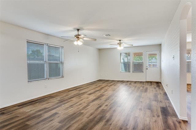 Foto del edificio - 2529 Castle Pines Dr