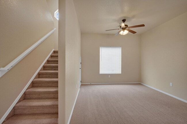 Building Photo - 4633 Rimrock Dr
