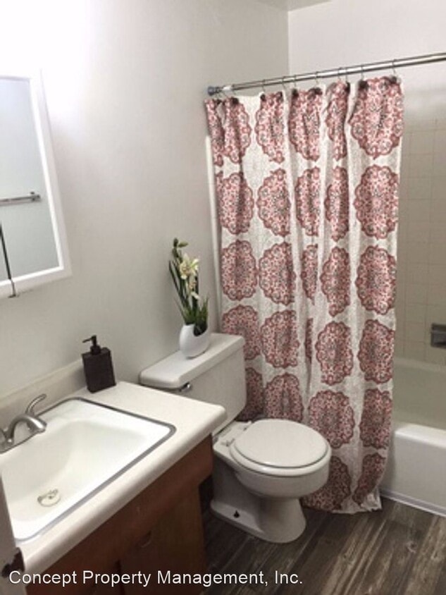 Primary Photo - 1059 E 600 S