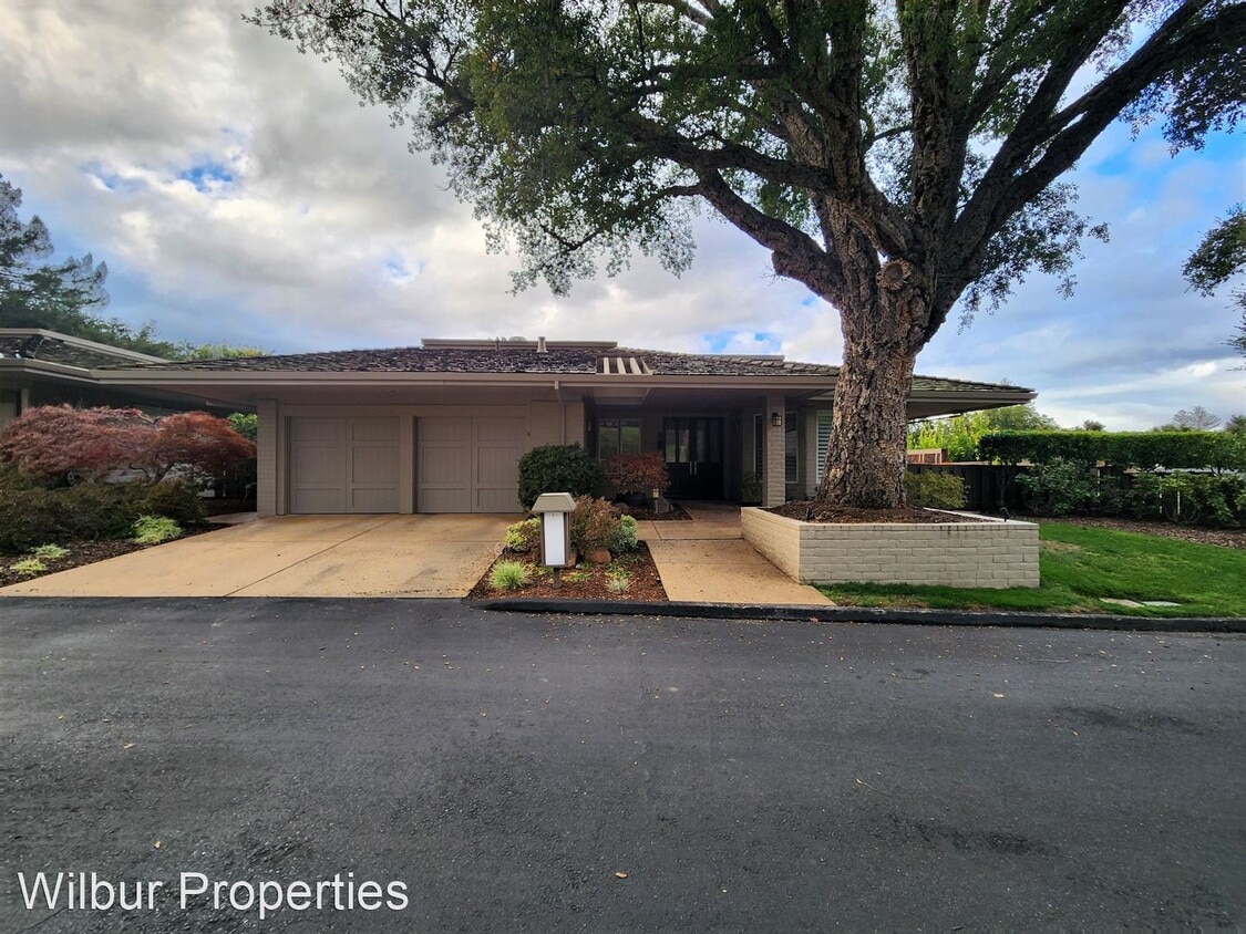3 br, 3.5 bath House 710 Morningside Cir House Rental in Los Altos