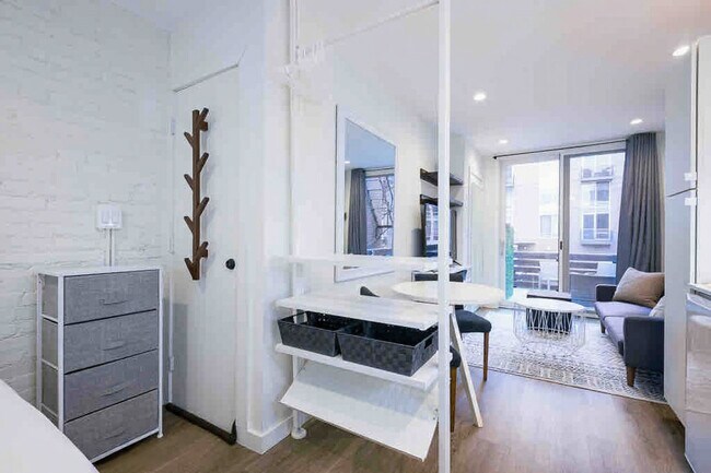 Foto del edificio - 1423 P St NW