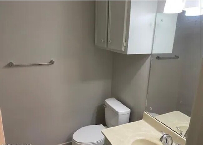 Foto del edificio - 2437B River Oaks Blvd