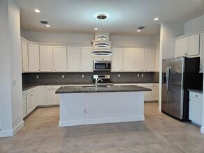 Building Photo - 4757 Saddle Ranch Rd