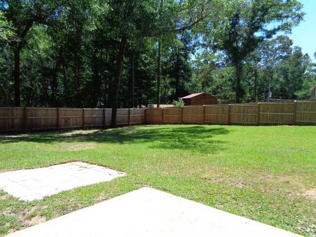 Building Photo - Foxhill Commons Subdivision