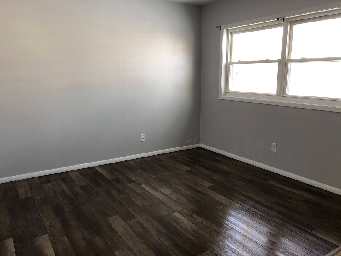 Foto principal - 1116 N Wood St