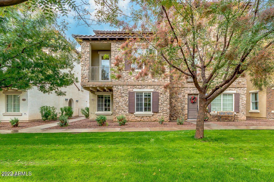 Foto principal - 893 S Osborn Ln
