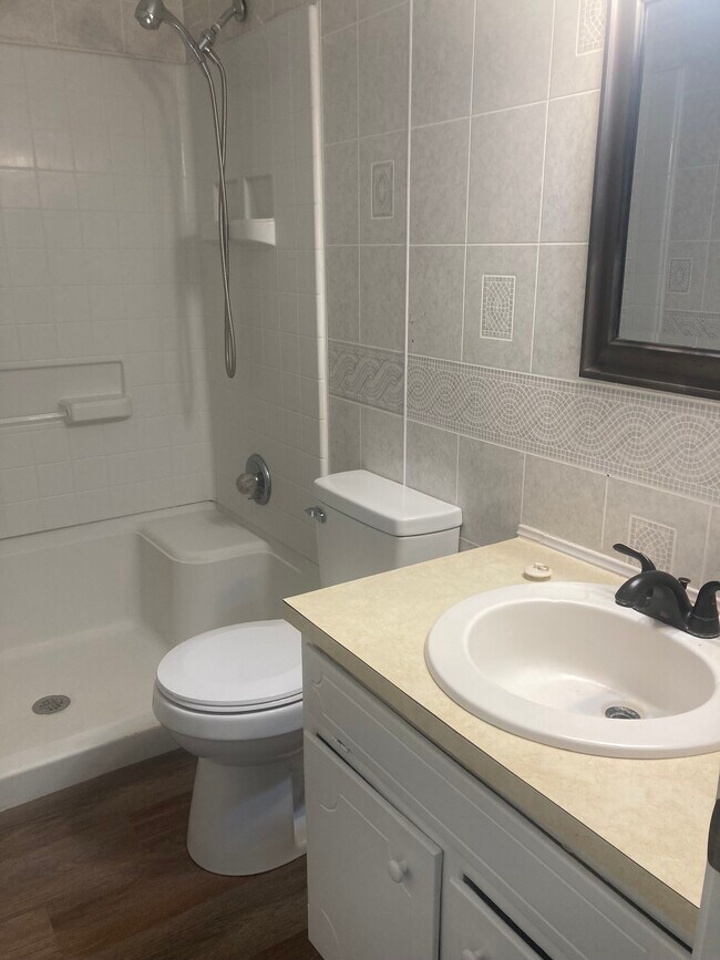 Foto del edificio - 6717 Monnett Rd