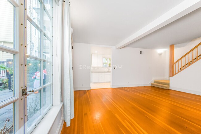 Building Photo - 4029 24th St