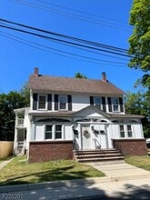Building Photo - 20 Erie Ave