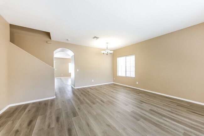 Foto del edificio - 16142 W Banff Ln
