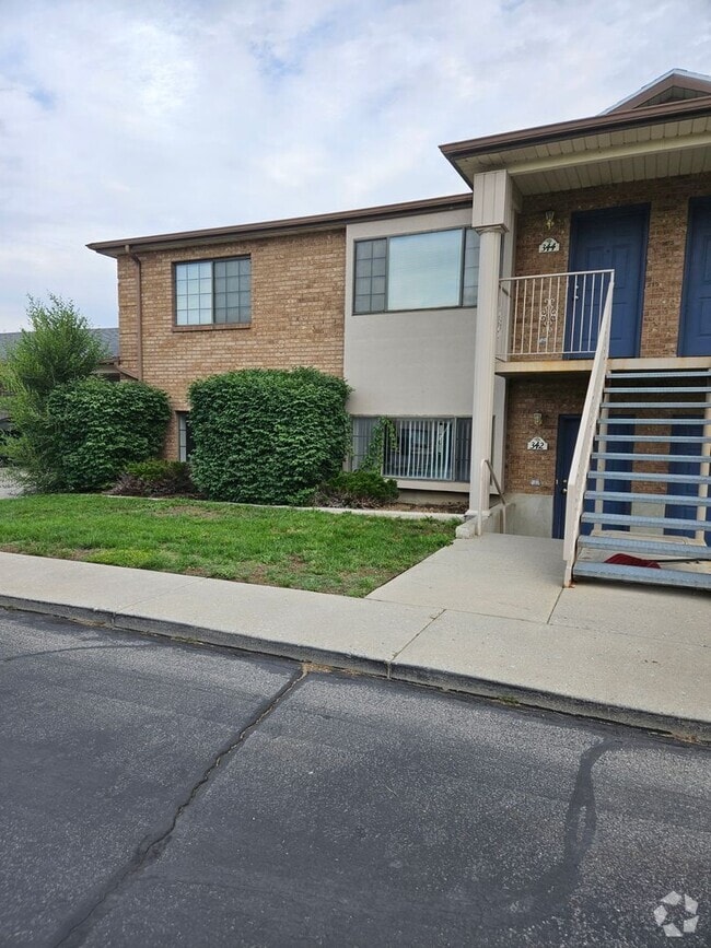 Building Photo - 648 N 360 W