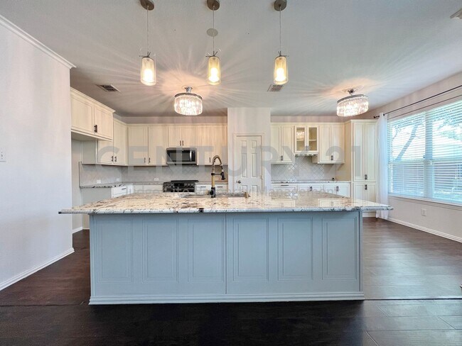 Foto del edificio - Fantastic 2-Story 5/3/2 in Fort Worth For ...