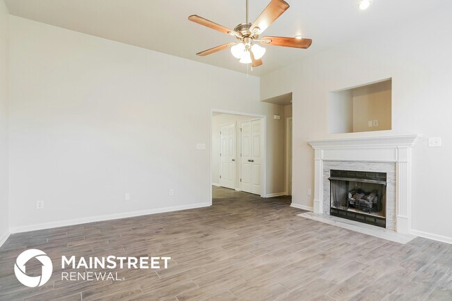 Foto del edificio - 160 Cedarhurst Ln