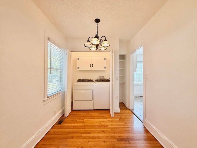Foto del edificio - 2 Bedroom 1 Bathroom Home Located in South Hill, VA
