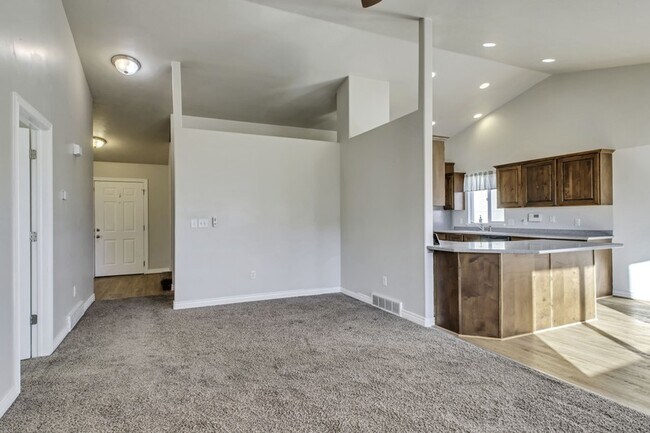 Foto del edificio - 6924 Chippewa Dr