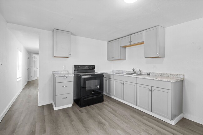 Foto del edificio - 16 Frank Cir