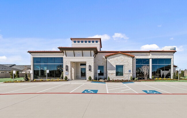 Building Photo - Luxe of McKinney