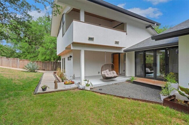 Foto del edificio - 2502 Side Cove