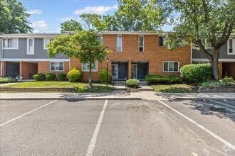 Building Photo - 504B Mulberry Cove