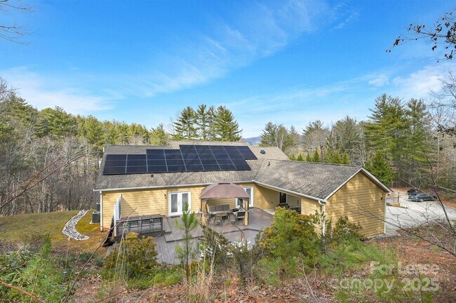 Foto del edificio - 24 Lamplighter Ln
