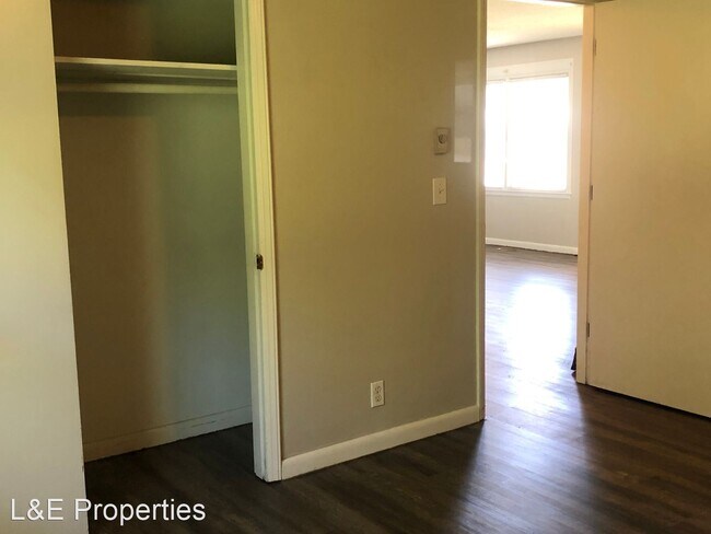 Building Photo - 2 br, 1 bath House - 105 Ballard Drive